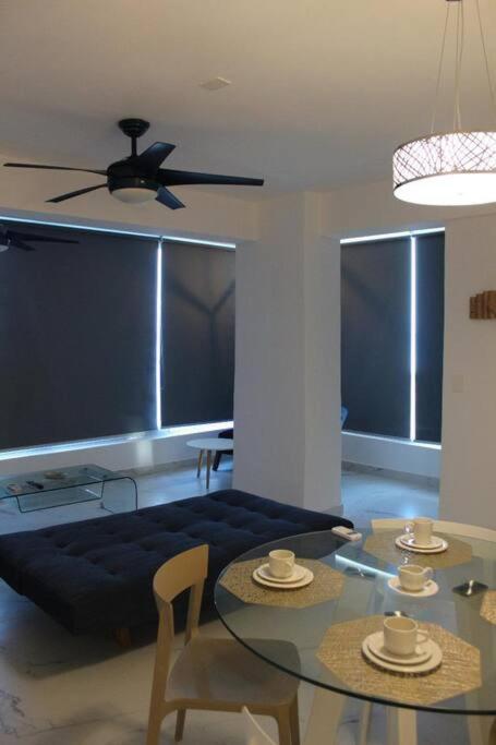 Beach Front Renewed Apartment Cancun Bagian luar foto