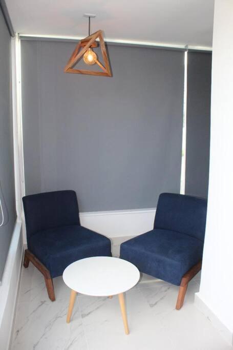 Beach Front Renewed Apartment Cancun Bagian luar foto
