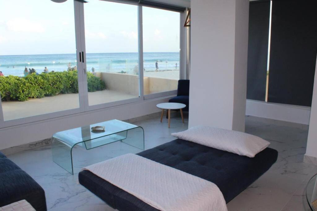 Beach Front Renewed Apartment Cancun Bagian luar foto