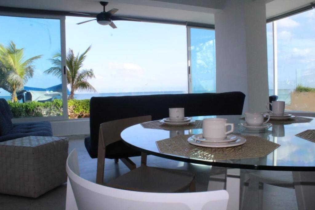 Beach Front Renewed Apartment Cancun Bagian luar foto